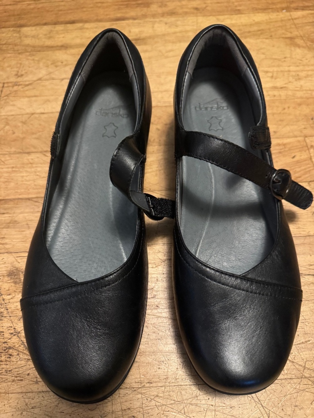 Dansko Fawna Maryjane shoes for women size 12 wide